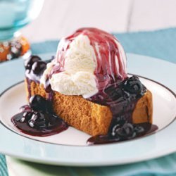 Blueberry Shortcake Sundaes recipe