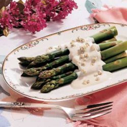 Asparagus with Blue Cheese Sauce recipe