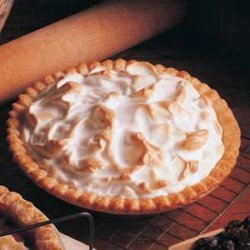 Grandma's Sour Cream Raisin Pie recipe