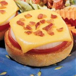 Bacon-Cheese English Muffins recipe