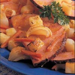 Sliced Ham with Roasted Vegetables recipe