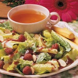 Almond-Raspberry Tossed Salad recipe