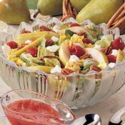 Pecan-Pear Tossed Salad recipe