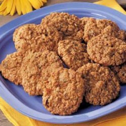 Golden Raisin Oatmeal Cookies recipe
