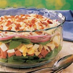 Layered Ham and Spinach Salad recipe