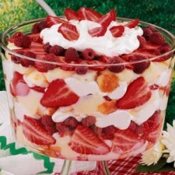 Strawberry Raspberry Trifle recipe