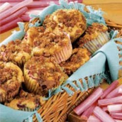 Rhubarb Streusel Muffins recipe