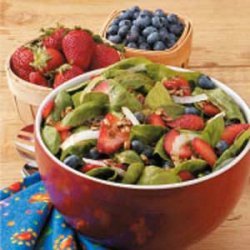 Spinach Berry Salad recipe