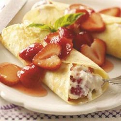 Strawberry Mascarpone Crepes recipe