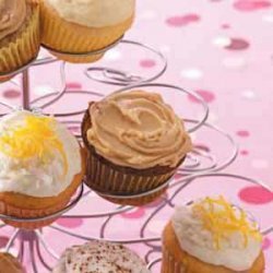 Spice Cupcakes with Dates recipe