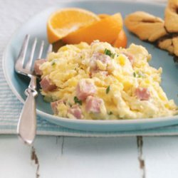 Creamy Scrambled Eggs with Ham recipe