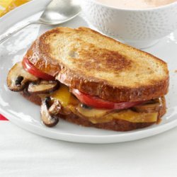 Portobello-Gouda Grilled Sandwiches recipe