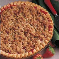Strawberry/Rhubarb Crumb Pie recipe