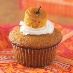 Cream-Filled Pumpkin Cupcakes recipe