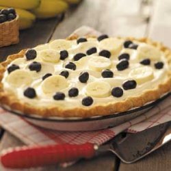 Creamy Banana-Berry Pie recipe
