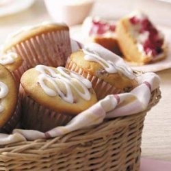 Cream Cheese Raspberry Muffins recipe