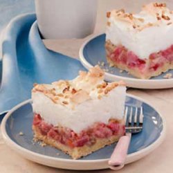 Makeover Rhubarb Shortcake Dessert recipe