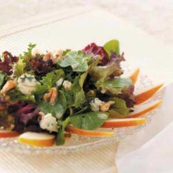 Greens with Pears and Blue Cheese recipe