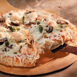 Shrimp 'n' Veggie Pizza recipe