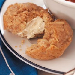 Apple-Oat Bran Muffins recipe