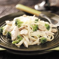 Chicken Broccoli Fettuccine recipe