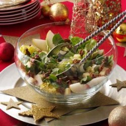 Candied Pecan and Pear Salad recipe
