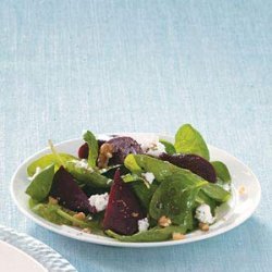 Spinach Salad with Goat Cheese and Beets recipe