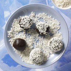 Crunchy Chocolate Mint Balls recipe