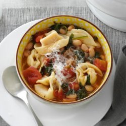 Christmas Tortellini & Spinach Soup recipe