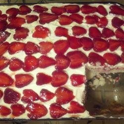 Strawberry Refrigerator Cake recipe
