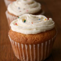 Kittencal's Easy One-Bowl Vanilla Cupcakes recipe