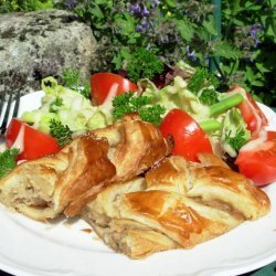 Chicken Wellington (Puff Pastry-Wrapped Chicken) recipe