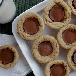Stormy's Reese's Peanut Butter Cup Cookies (2 Ingredients!) recipe