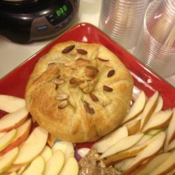 Baked Brie in Puff Pastry With Apricot or Raspberry Preserves recipe