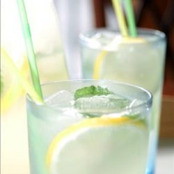 Most Refreshing Lemonade You Will Ever Taste! - Quick & Easy recipe