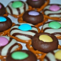 Chocolate Pretzel Ring Candies recipe