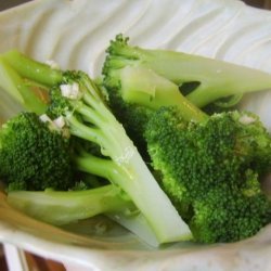 Garlic Broccoli Spears recipe