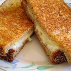 Ultimate Grilled Cheese - Gotta Try This! recipe