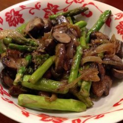 Buttery Pan Roasted Mushrooms and Asparagus recipe