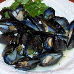 Mussels in White Wine and Garlic recipe