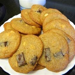 Slightly Spicy Chocolate Chip Cookies recipe