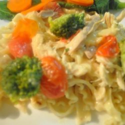 Creamy Pasta With Chicken, Broccoli and Basil - Low Fat Version recipe