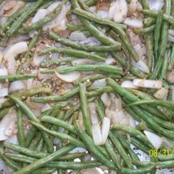 Roasted Green Beans With Garlic and Onions recipe