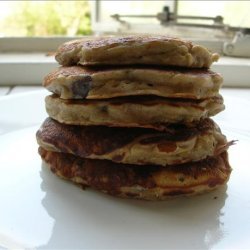 Banana, Raisin, and Oatmeal Pancakes recipe