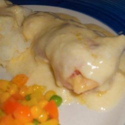 Bacon Wrapped Chicken With Sour Cream Sauce recipe