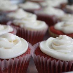 Easy Gluten Free Red Velvet Cupcakes recipe