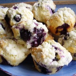 Blueberry Crunch Muffins recipe