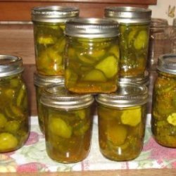 Crisp Bread and Butter Pickles recipe