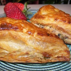 Creamy Chicken and Garlic Picnic Pasties-Parcels With Boursin recipe