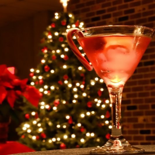 7 Most Interesting Christmas Cocktails You Have To Try